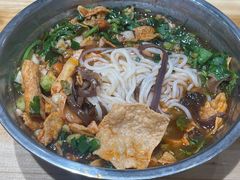 -柳州肥姨妈大骨螺蛳粉(曹路店)