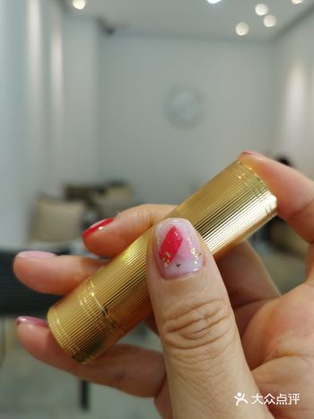 超级好看的拼色 其实图就是小红书上找的，拿过去给美甲