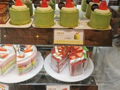 小伯爵抹茶-罗森尼娜(德思勤店)