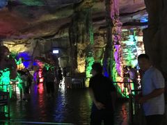 -泰安地下龙宫景区