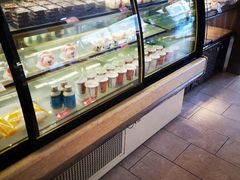 面包甜点陈列柜-味多美蛋糕(双安店)