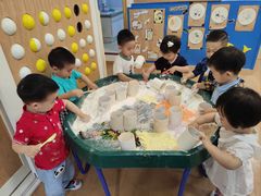-英伦凯贝国际婴幼儿托育中心(雍湖湾店)