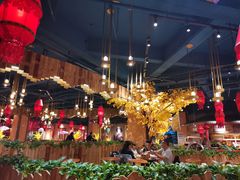 -老滇山寨•云南特色菜•地方菜•民族风情歌舞表演(金碧店)