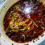 天热解决午餐都办法，唯有外卖，家里的小家伙想吃水煮系