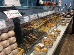 -华冠折扣超市(长阳店)