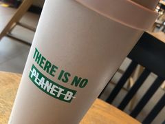 -星巴克臻选(郑州中原万达店)