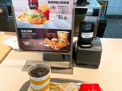 -麦当劳(郑州东高铁站店)