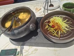 -云海肴·汽锅鸡·云南菜(天山百盛优客店)