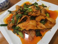 -石磨豆花家常菜·牦牛排土火锅