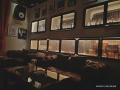 -THE OLD HOUSE酒吧