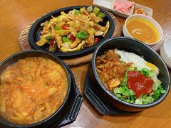 五花肉石锅拌饭-韩礼年糕(飞虹路店)