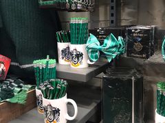 -九又四分之三站台哈利波特商店