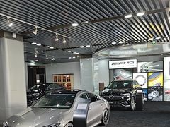 -北京鹏龙星徽AMG性能中心(潘家园店)