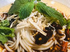 -半山腰·云南菜(侨福芳草地店)