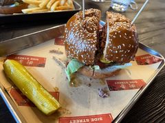 火热亚洲蹲汉堡-Side Street街旁(交道口店)