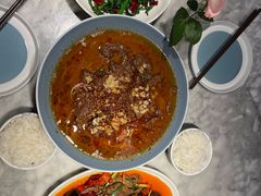 自贡水煮牛肉-懒人盐府人家(航天桥店)