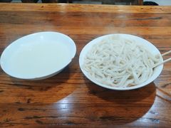 -王菊美食街·王菊面馆(总店)