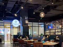 -Carbon莫卡哆·意大利复古集市餐厅(杭州大厦店)