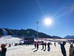 -丝绸之路山地度假区滑雪场