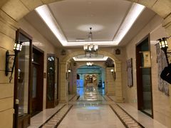 -泉城欧乐堡戏水湾艺术养生温泉