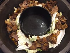 -粘豆包铁锅炖二部(温泉街店)