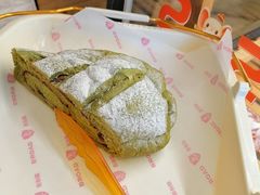 抹茶红豆包-BROAD面包路·欧式面包(龙湖时代C馆店)