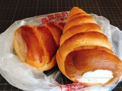 奶油牛角面包-新侨三宝乐面包店(崇文门店)