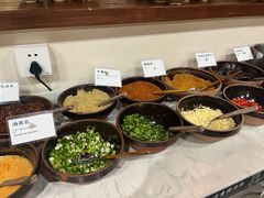 -阿山卓·野生菌火锅·纳西火塘烤肉