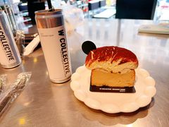 -W COLLECTIVE  DESSERT SHOP