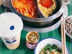 -巷子里头麻辣烫火锅串串(温江店)