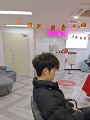 -米娜护肤造型