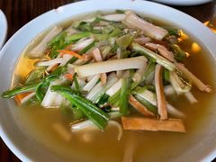 水芹炒豆干-双塔老饭店
