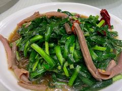 韭菜炒海肠-新洪记·丽久饭店(铁西店)
