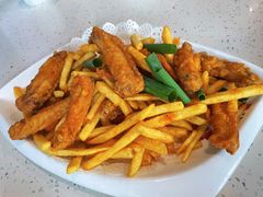 -巧克力渔家.小船海鲜胶东菜(万平口店)