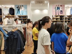 优衣库试衣间-优衣库(东莞东城万达广场店)