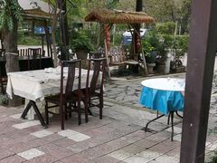 -秦扬居特色菜馆(上王村)