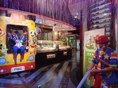 -四海一家自助餐(益田假日广场店)