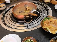 -阿山卓·野生菌火锅·纳西火塘烤肉