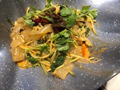 东北大拉皮-95号酱骨·一块豆腐(展春园西路店)