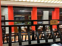 -龙悦湾酒家·八阵鱼生·渔人码头店