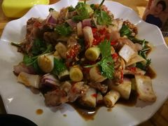 酸爽猪蹄-二孃鸡爪爪(东郊记忆店)