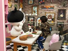 -LINE FRIENDS Garosu-gil Flagship Store