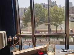 靠窗位-上海苏宁宝丽嘉酒店·Cafe Bellagio西餐厅