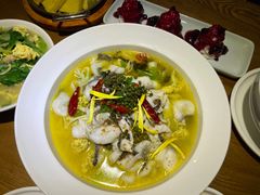 -吕氏疙瘩汤·新鲁菜(新贵和店)