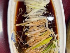 -雪湖煜辰鱼头老店(雪野湖店)