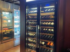 -MONICH牛排融合餐厅(和义大道购物中心店)