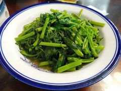 -何氏排骨(左家塘店)