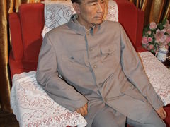 -厦门帷幕开啦红地毯蜡像艺术馆