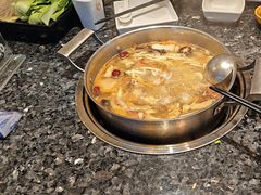 -一席地·本地鸡窝·杭帮鸡火锅(萧山银隆百货店)