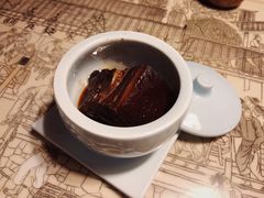 东坡肉-桂满陇·蟹黄小笼汤包(中山公园店)
